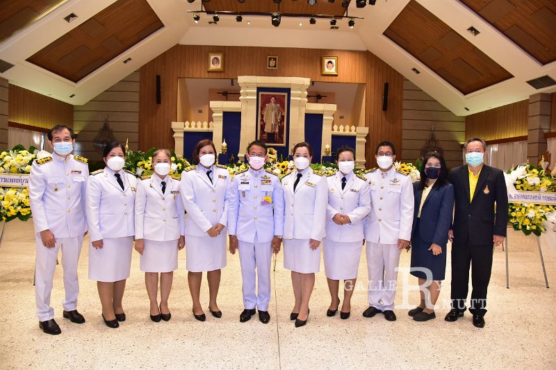 20211013 laying-a-wreath-003.JPG